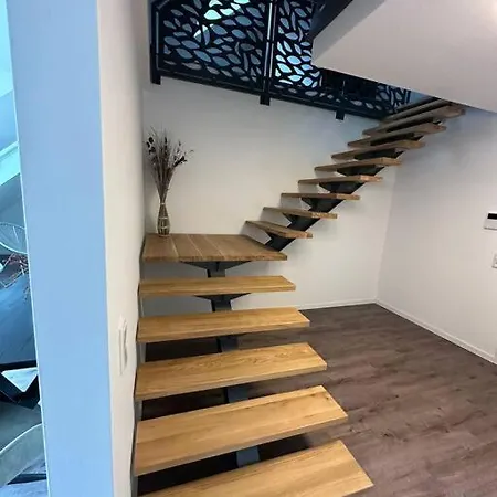 Moderne Maisonette-wohnung Appartement *